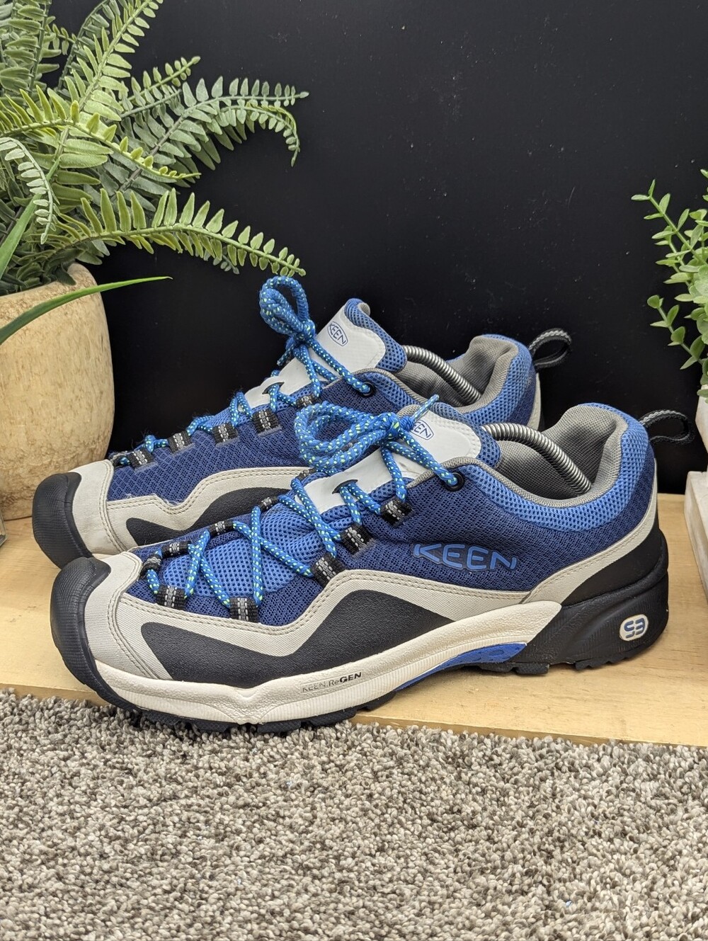 Keen Wasatch Crest Vent Hiking Shoes Mens Size 11.5 Trail Shoes